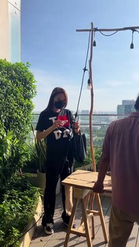 Cưng Minh Triệu như Kỳ Duyên: Tự tay trang trí tiệc sinh nhật, còn đòi trao tặng cả tấm thân