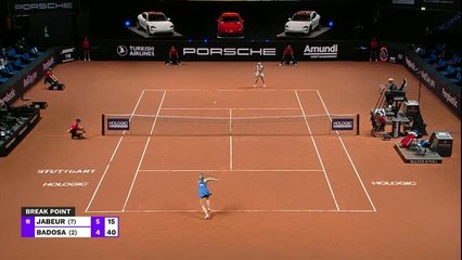 Stuttgart - Badosa écarte Jabeur