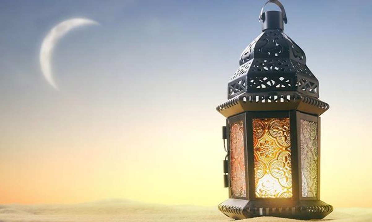 فلكياً الإثنين 2 مايو أول أيام عيد الفطر