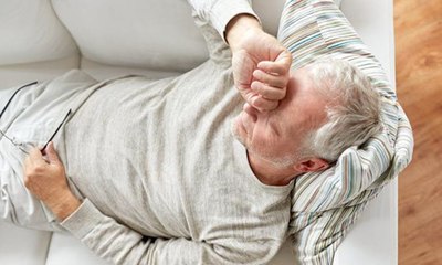 سن اليأس لدى الرجال يعرضهم إلى مشاكل صحية متعددة