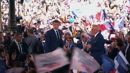 Francia | Macron aumenta su ventaja como favorito