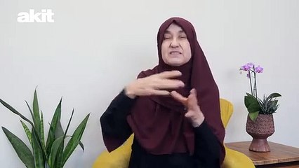 Saliha Erdim'den eşlere önemli tavsiyeler! 'Birbirimizin eksik yanlarını kapatıp...'