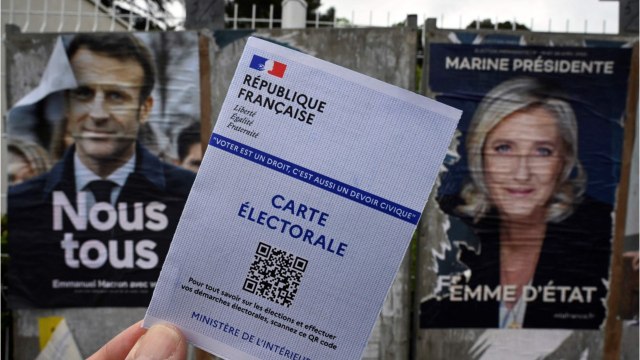 FEMME ACTUELLE - Présidentielle 2022 : Marine Le Pen va-t-elle remporter l'élection ? Ce sondage auquel il faut faire attention (1)