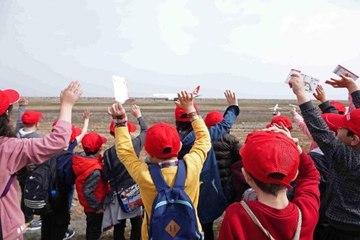 THY'DEN 23 NİSAN SÜRPRİZİ; 46 ÇOCUK UÇAKLA TANIŞTI