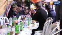 رمضان 2022: مائدة إفطار عملاقة.. تقليد عند الجزائريين