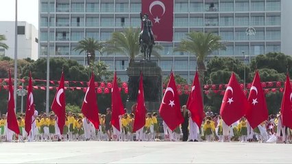 23 Nisan Ulusal Egemenlik ve Çocuk Bayramı kutlandı