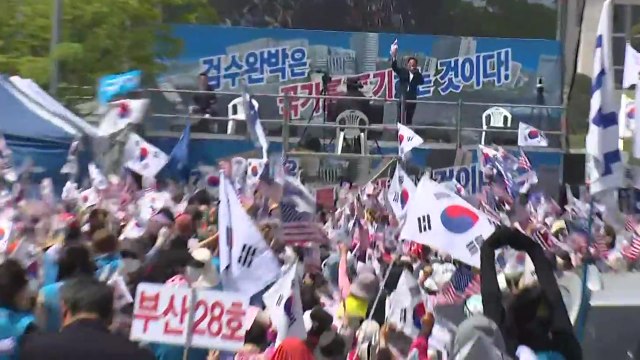서울 도심 곳곳에서 '검수완박' 찬반 집회 잇따라 / YTN