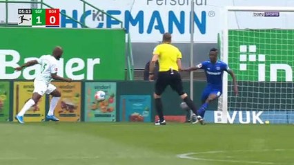 Bundesliga : Levekusen déroule et relègue Greuther Fürth en 2. Bundesliga.