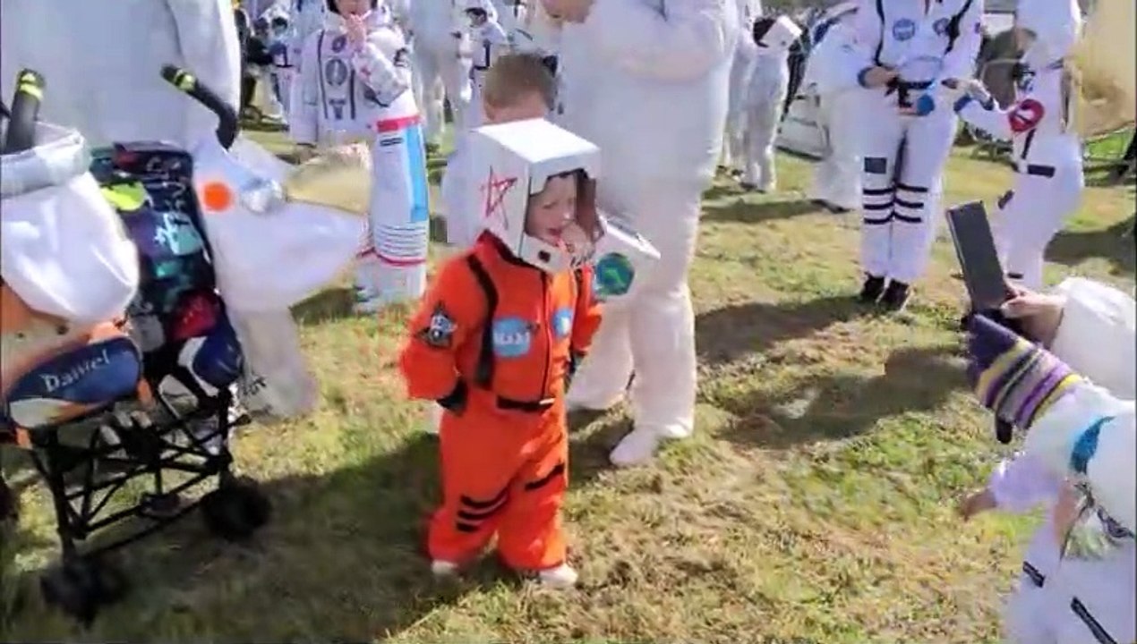 Astronaut world record attempt