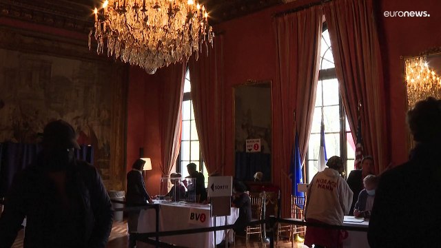 Présidentielle française : les électeurs d'Outre-mer et de l'étranger ouvrent le bal