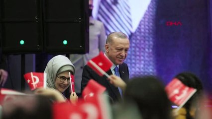 İSTANBUL-CUMHURBAŞKANI ERDOĞAN ÇOCUKLARLA İFTAR YAPTI