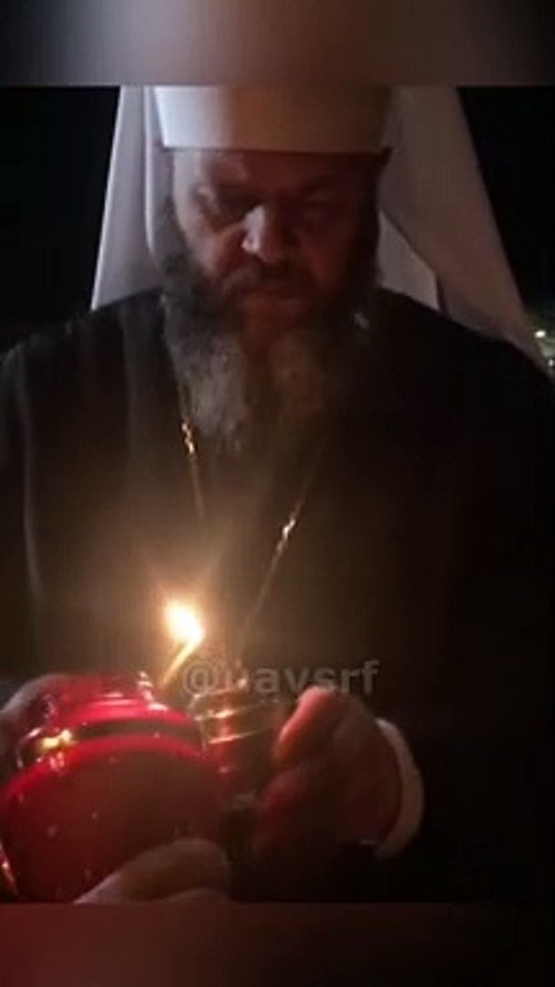 ⁣В Украину привезли Благодатный огонь | В Україну привезли Благодатний вогонь