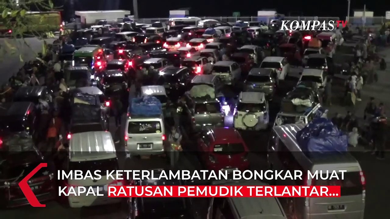 Ratusan Pemudik Terlantar di Pelabuhan Merak, Ada Apa?