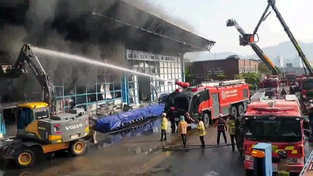 창원, 자동차 부품 공장서 불...9억5천만 원 피해 추산 / YTN