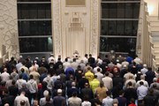 Diyanet İşleri Başkanı Erbaş, DİTİB Köln Merkez Camisi'nde teravih namazı kıldırdı