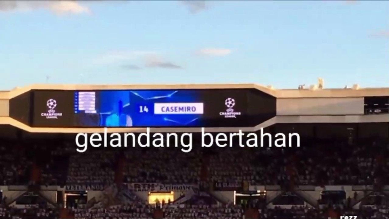 Real Madrid's glorious squad in time won a hat-trick of the UCL Cup