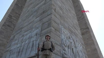 ÇANAKKALE KARA SAVAŞLARI'NIN 107'NCİ YIL DÖNÜMÜNDE ŞEHİTLER ANILDI -
