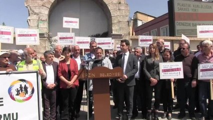 Erzinlilerden Burnaz Sahil Kumullarına Kurulacak Polipropilen Tesisine Tepki: "Bizim Toprağımız, Denizimiz ve En Önemlisi Çocuklarımız Plastikten...