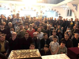 Sakal-ı Şerif'i görmek için birbirleriyle yarıştılar