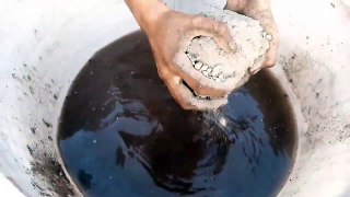 Gritty Sand Cement Dry Water Crumbles Messy Cr: Mini Libi ASMR