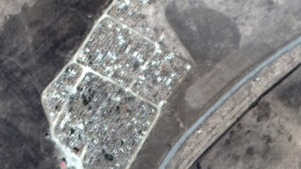 Penampakan Kuburan Massal Warga Ukraina di Mariupol