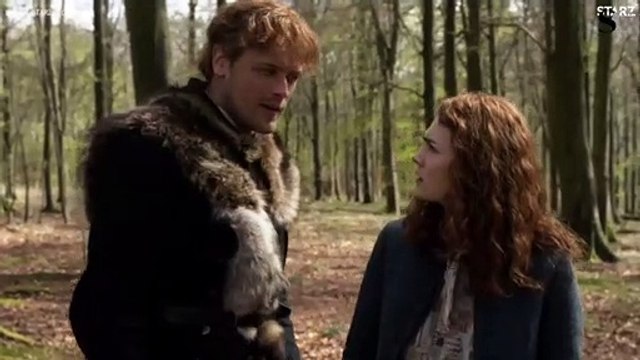 Sophie Skelton Plays Outlander Trivia & Reveals Why She Thinks Claire Should Remove One of Her Wedding Rings