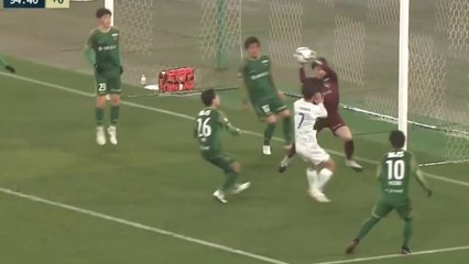 JADI PERHATIAN PENONTON!!! AKSI PRATAMA ARHAN DI HADAPAN SPORTER TOKYO VERDY....