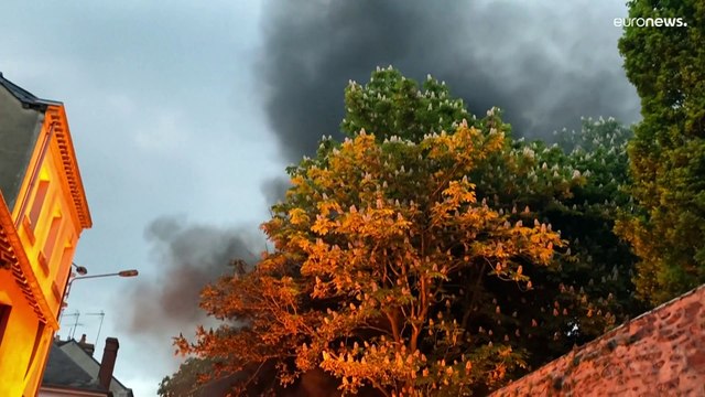 شاهد: مظاهرات في فرنسا اعتراضاً على فوز ماكرون بولاية رئاسية ثانية