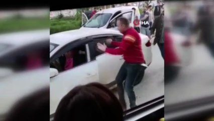 Bursa’da yol verme tartışması kameralarda