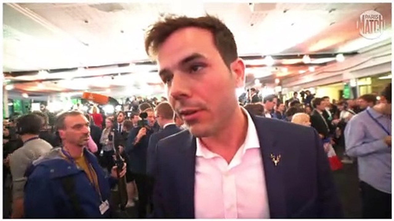 Au QG de Marine Le Pen, de l'espoir malgré la déception