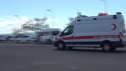 ANNESİNİN CENAZESİNİ GETİRİRKEN KAZADA ÖLDÜ