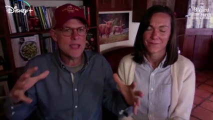 Descargar video: IR Interview: John & Molly Chester For “The Biggest Little Farm - The Return” [Nat Geo/Disney+]