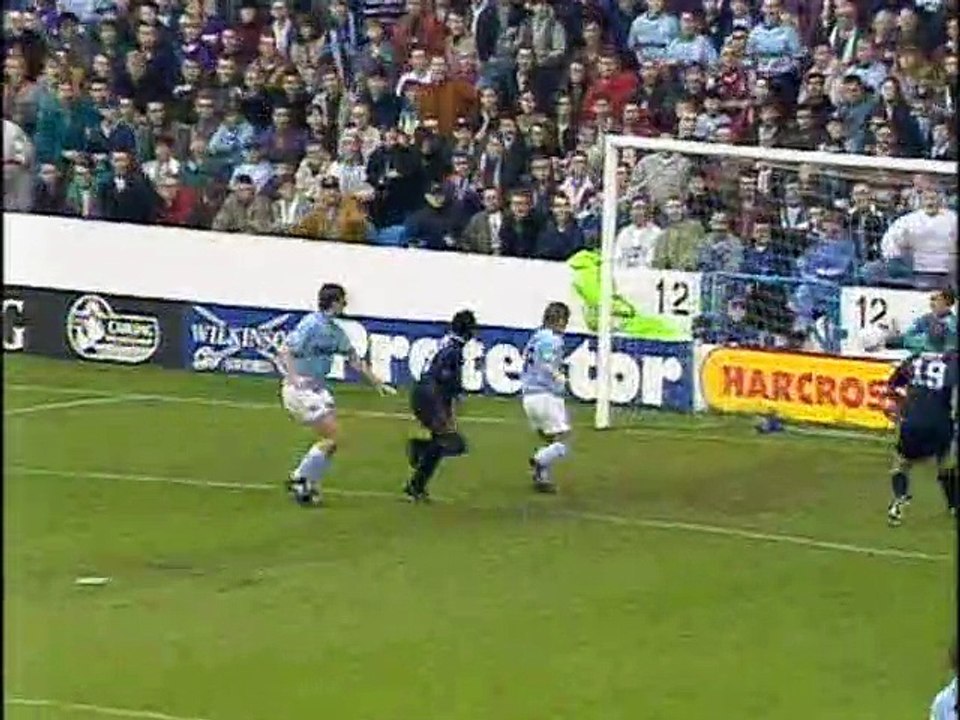 Season 1994-95 -  Manchester City vs Tottenham Hotspur - 22.10.1994