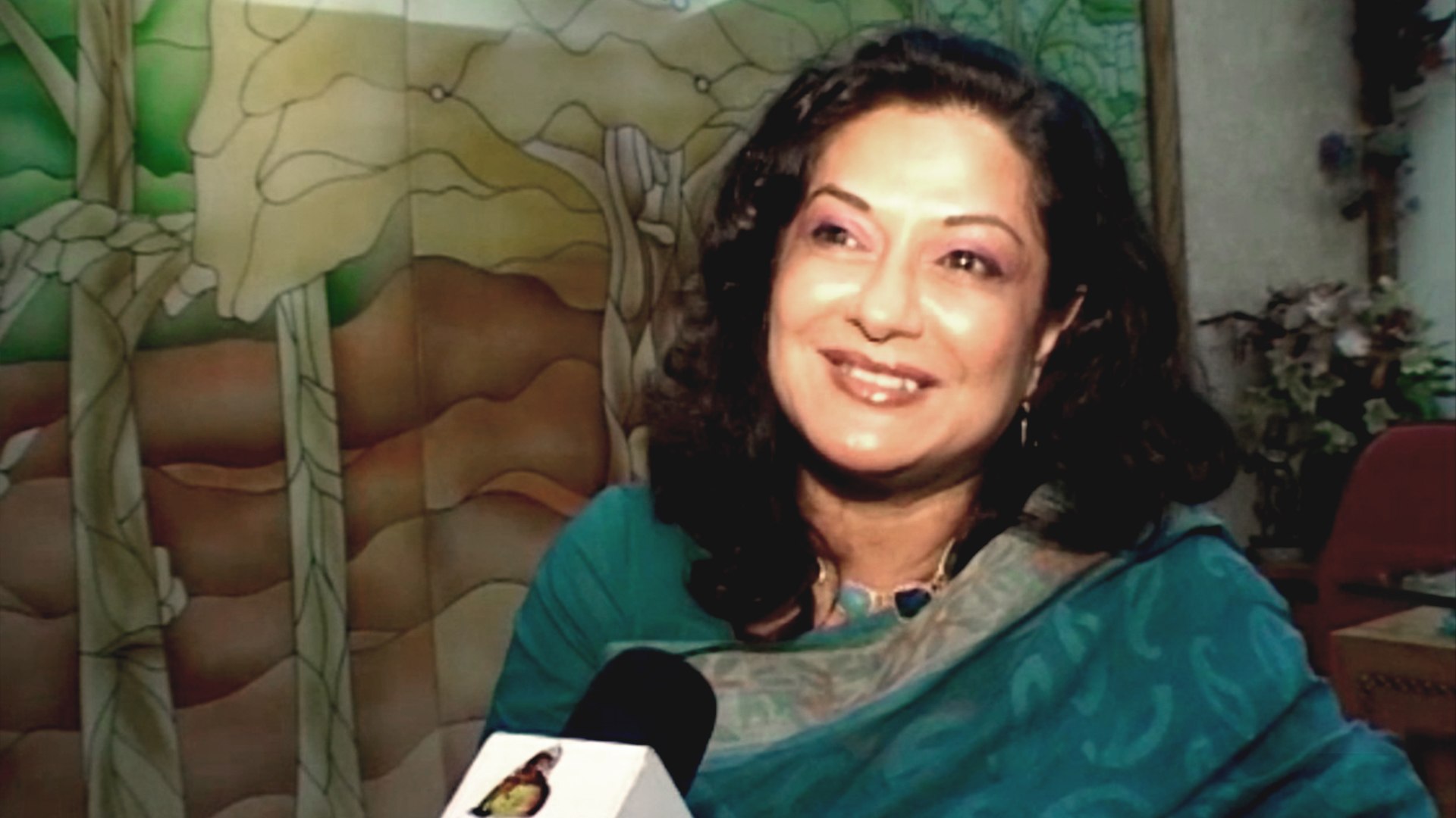 Moushumi Chatterjee's Interview On Her Daughter, Destiny & More | Flashback  Video - video Dailymotion
