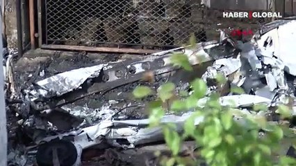 Son dakika! Bursa'da uçak evlerin arasına düştü: 2 pilot öldü