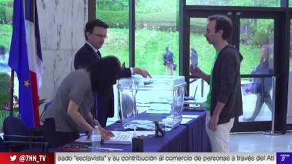 Le Pen, bien vista entre los jóvenes franceses