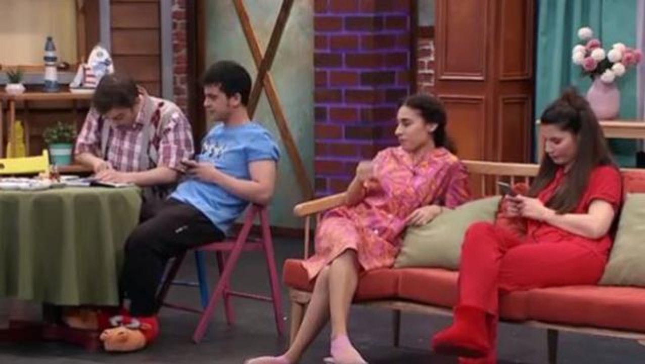 Çok Güzel Hareketler Bunlar'dan CHP lideri Kılıçdaroğlu'na çok konuşulacak "mum" göndermesi