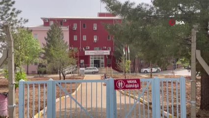 Lice'de ölen hastanın yakınları sağlık çalışanlarına saldırdı: Silahtan çıkan kurşun duvara isabet etti