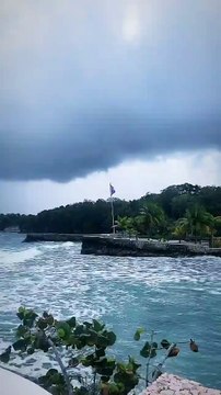 Yannick Noah passe des vacances avec Joalukas et Eleejah en Jamaïque.