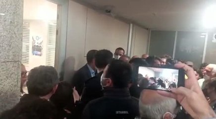 Video herunterladen: Gezi Parkı Davasında Karar Açıklandı, Osman Kavala Ağırlaştırılmış Müebbet Hapis Cezasına Çarptırıldı