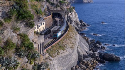 Italie : un contrôleur de train licencié pour avoir distribué trop d'amendes