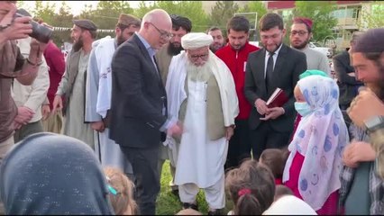 Türk Kızılay, Afganistan'daki yetim ve yoksullara iftar verdi