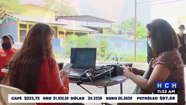 ¡En consulados! Inicia enrolamiento de nuevo DNI para hondureños en EEUU