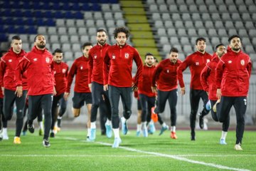 صدمة في الأهلي بشآن الحكام الأجانب.. اتحاد الكرة يخلي مسئوليته.. والفريق يبدأ الاستعداد لطلائع الجيش