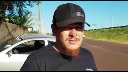 "O rapaz, o condutor do carro preto atravessou de uma vez na minha frente, tentei segurar e colidi atrás"