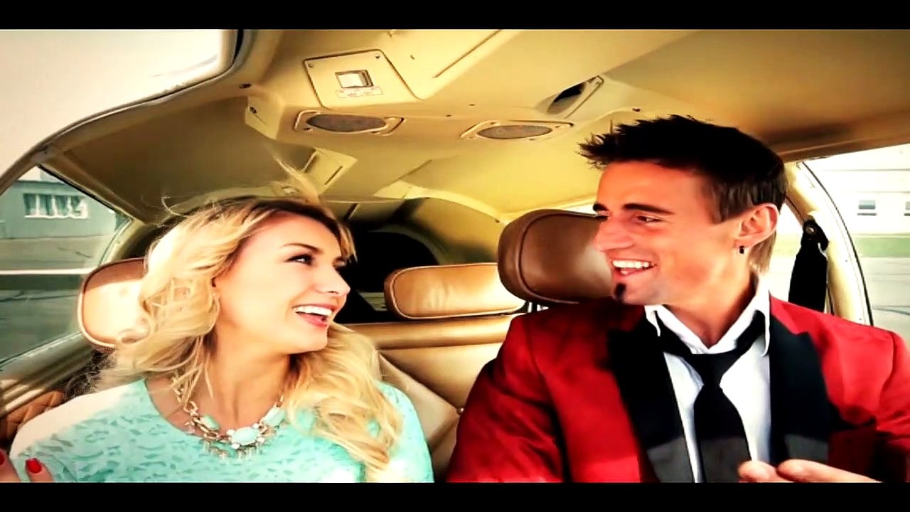 Anna-Carina Woitschack — Geflogen sind wir lang genug (Duett mit den Grubertalern)