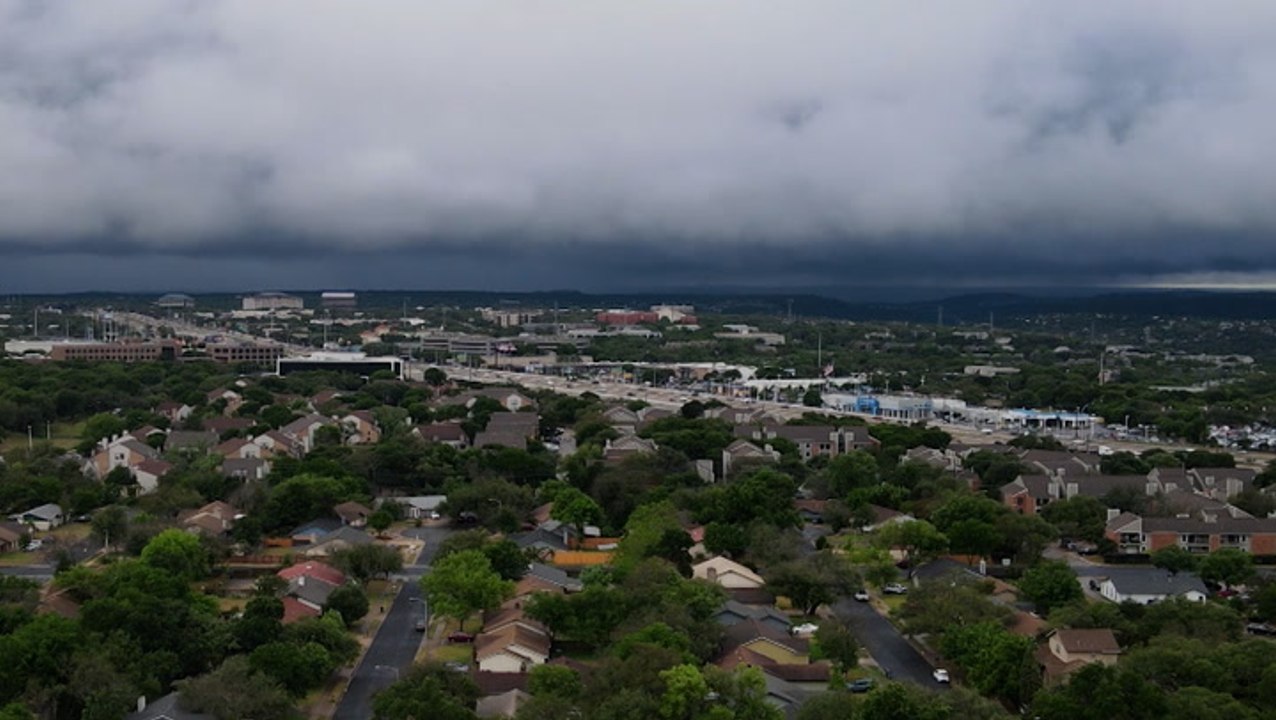 Welcome rain falls in Texas