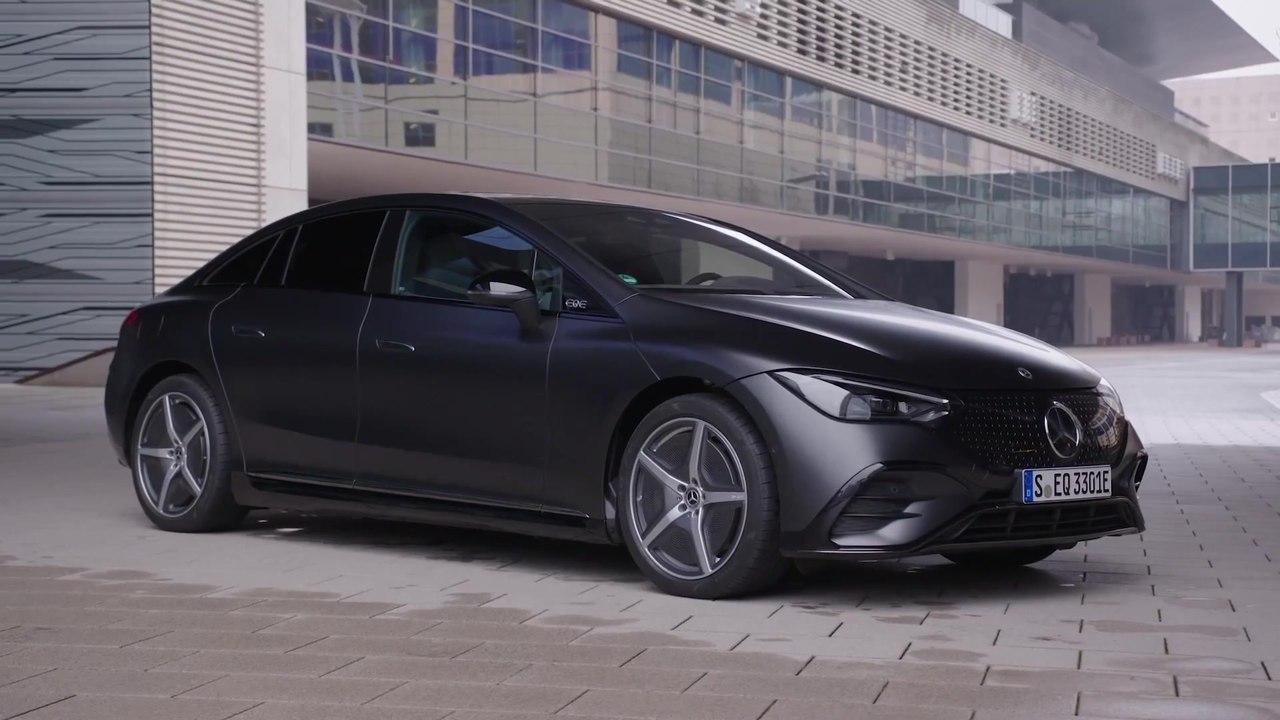 Der neue Mercedes EQE - Mercedes me Charge