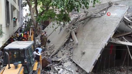 Hindistan'da inşaat halindeki bina çöktü: 2 ölü, 4 yaralı