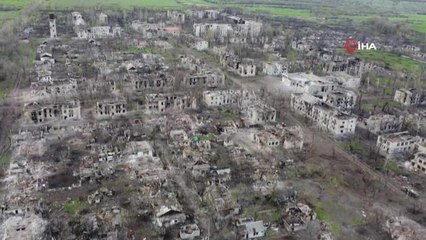 Luhansk bölgesindeki Novotoshkivka köyü harabeye döndü